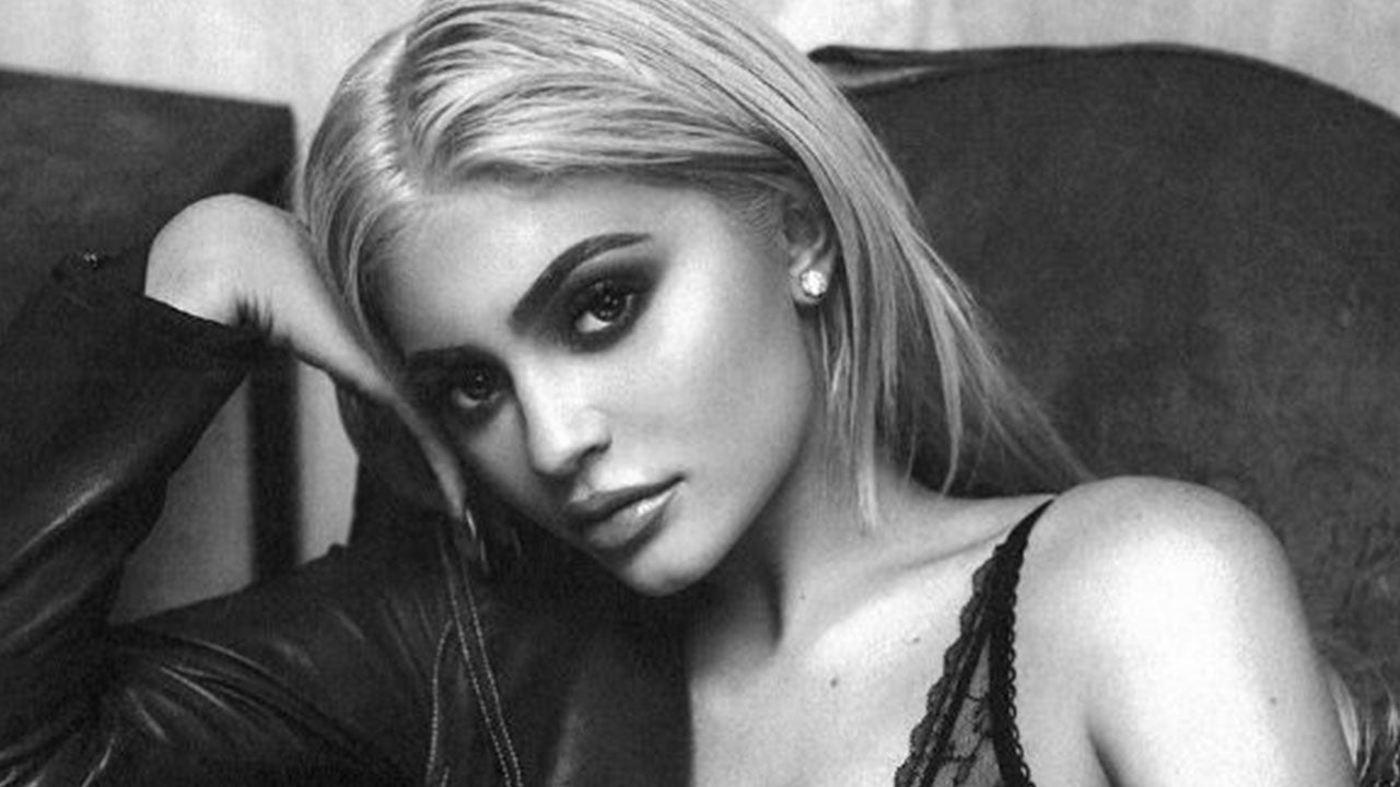 Kylie Jenner Shares New Nsfw Lingerie Photos See The Pics Entertainment Tonight 