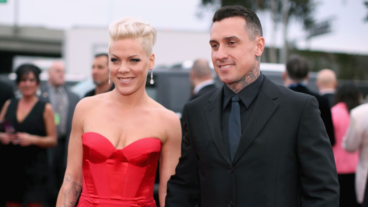 Pink And Carey Hart Are Officially Our Favorite Couple This Valentines