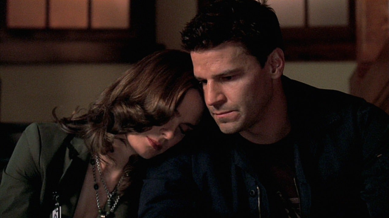 Bones Says Goodbye After 12 Seasons A Look Back At Brennan And Booth 