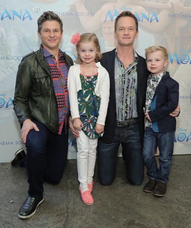 Neil Patrick Harris David Burtka And Their Adorable Twins Get Tropical For Moana Screening 1379