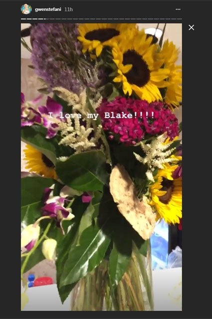   Blake Shelton flowers 