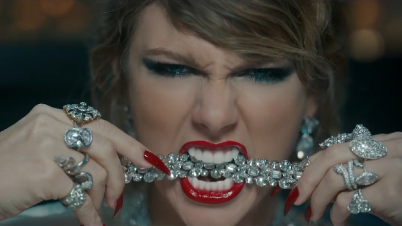 Taylor Swift's Epic 'Look What You Made Me Do' Music Video, Decoded ...