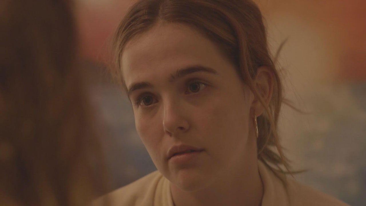 Zoey Deutch And Kathryn Hahn Practice Giving Compliments In Flower Clip Exclusive 7235