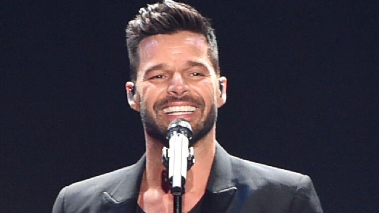 Ricky Martin Mocks Death Hoax on Instagram | Entertainment Tonight