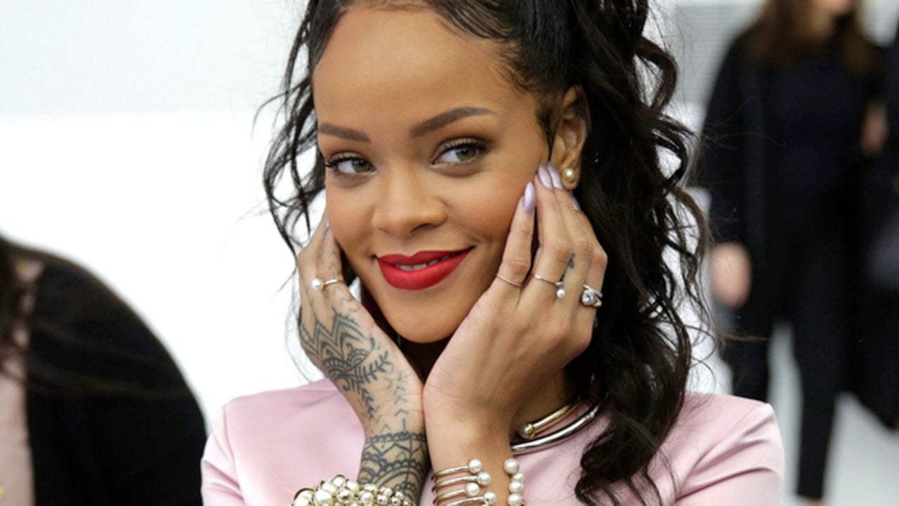 11 Times Rihanna Was Perfect Without A Man Entertainment Tonight 