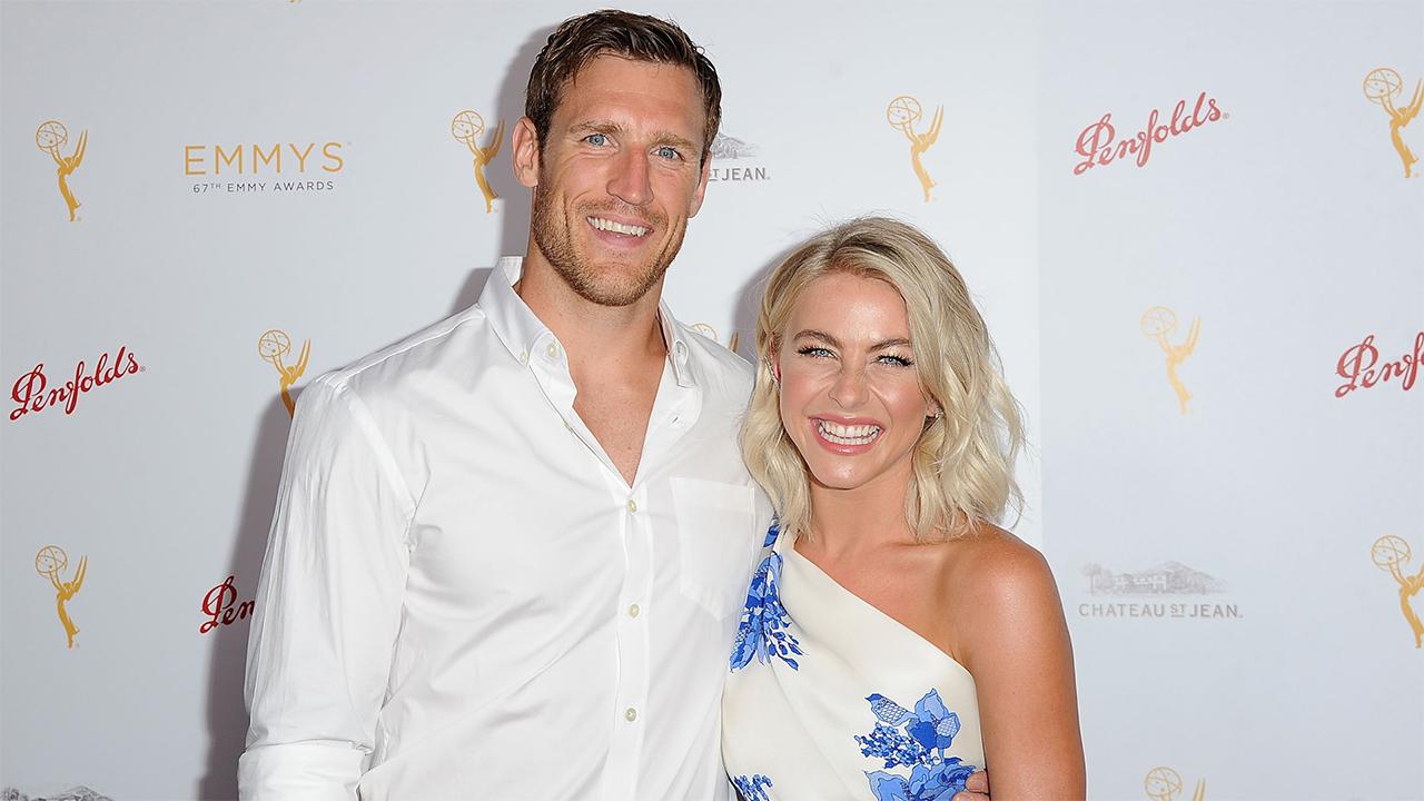 Julianne Hough and Her Fiance Couldn't Look Happier at Their First Red