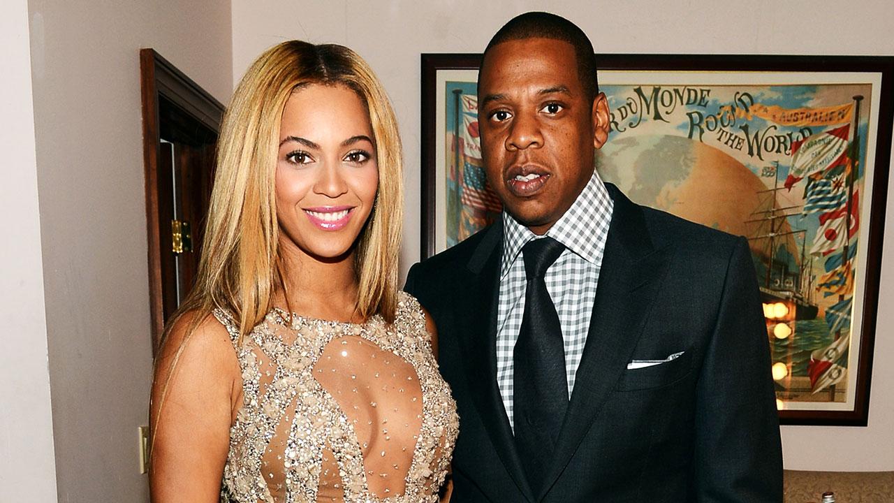 Beyonce Dedicates 'Halo' Performance to Her 'Beautiful Husband' Jay Z 'I Love You So Much