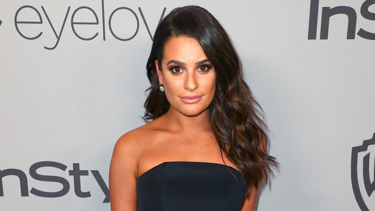 Lea Michele Flaunts Her Curves In Swimsuit Snaps From Hawaiian Vacation Entertainment Tonight 