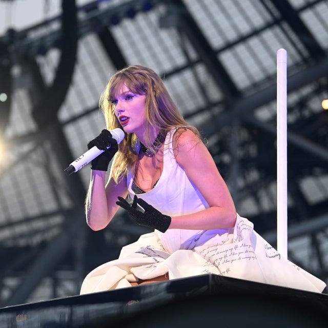  Taylor Swift performs on stage during "Taylor Swift | The Eras Tour" at Aviva Stadium on June 28, 2024 in Dublin, Ireland.