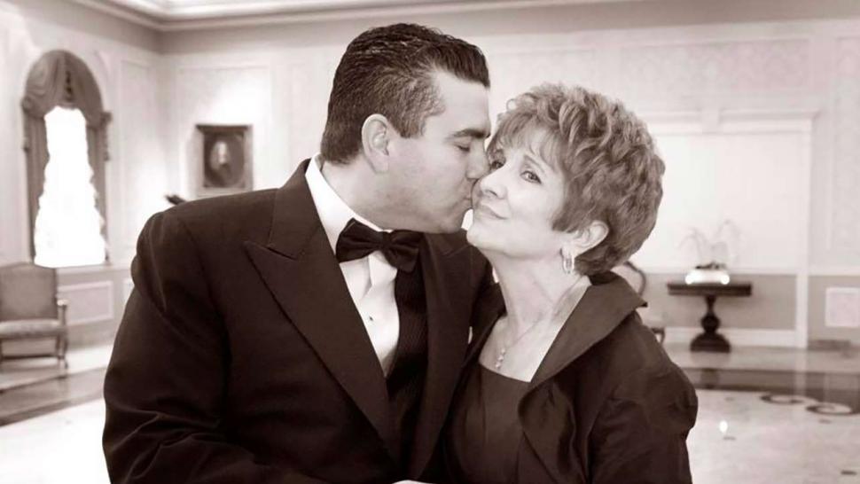 'Cake Boss' Star Buddy Valastro Mourns Mother's Death Following Battle