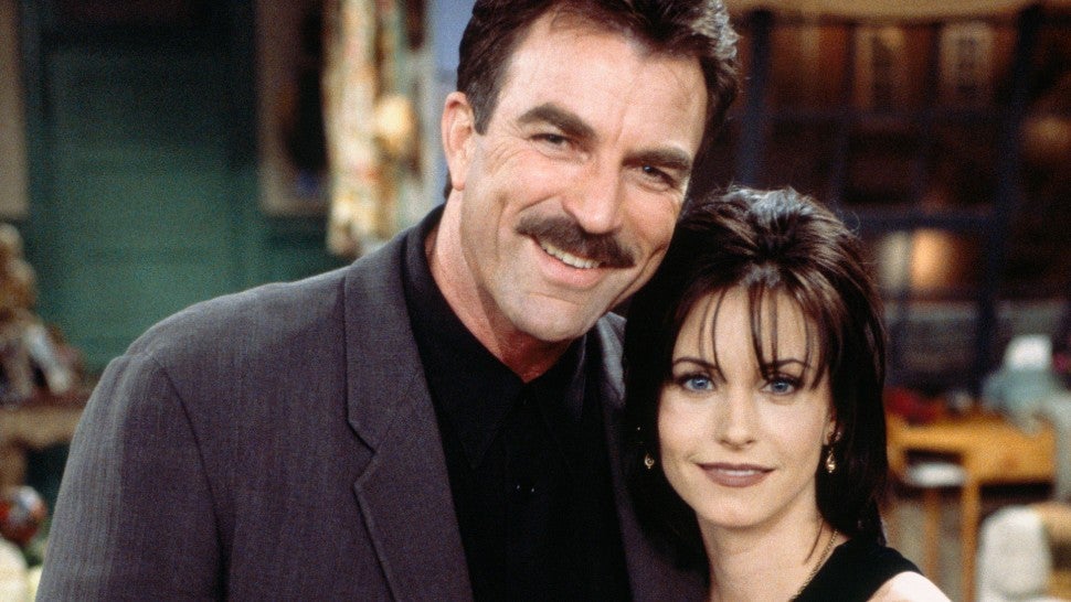Courteney Cox & Tom Selleck Have a 'Friends' Reunion in NYC!