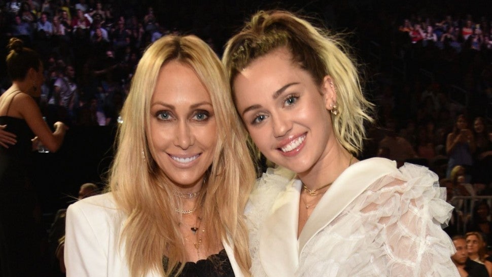 Miley Cyrus still smokes weed with mom Tish
