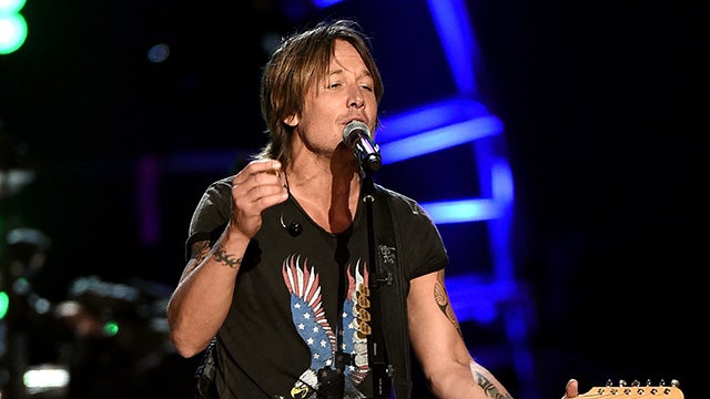 2015 ACM Awards: Star Sightings | Entertainment Tonight