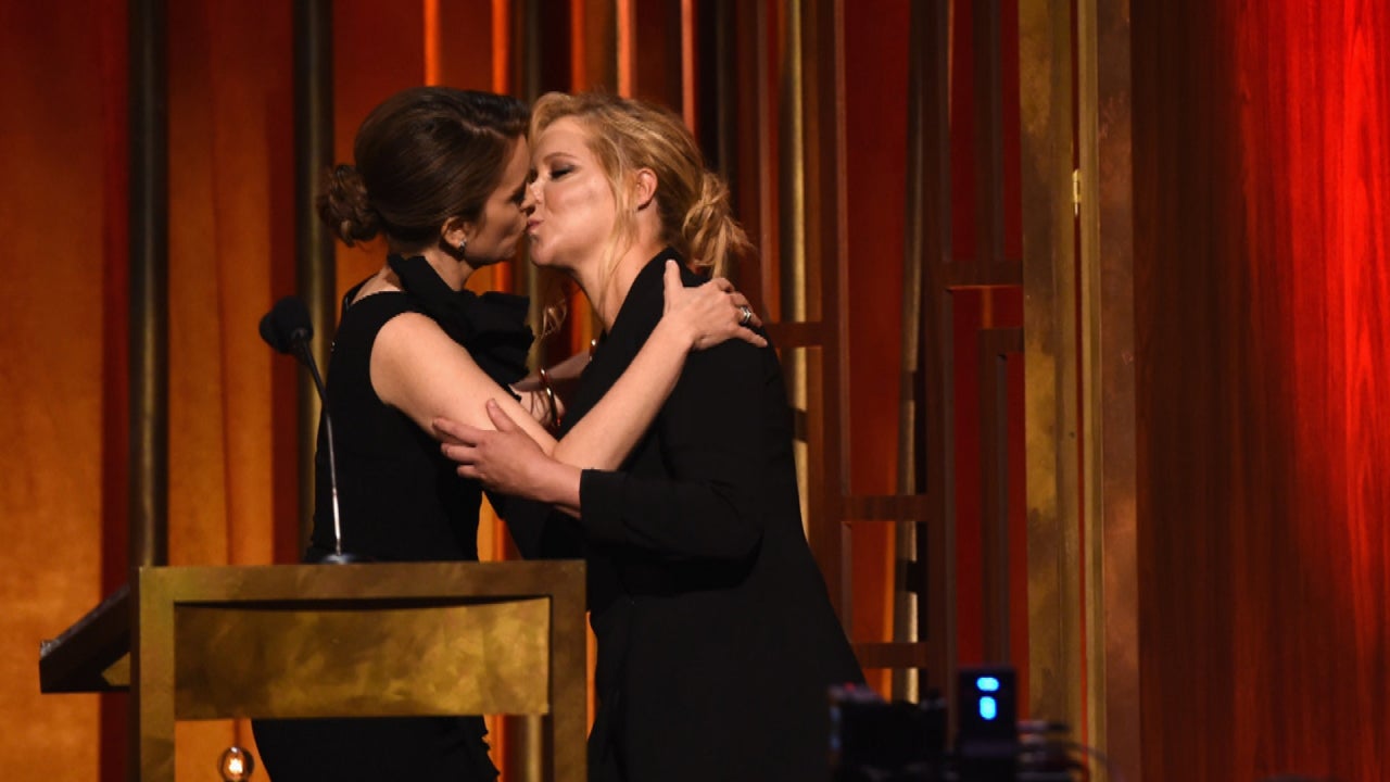 Amy Schumer Lesbian Kissing - Tina Fey Kisses Amy Schumer After Saying How We All Feel About Her Right  Now | Entertainment Tonight