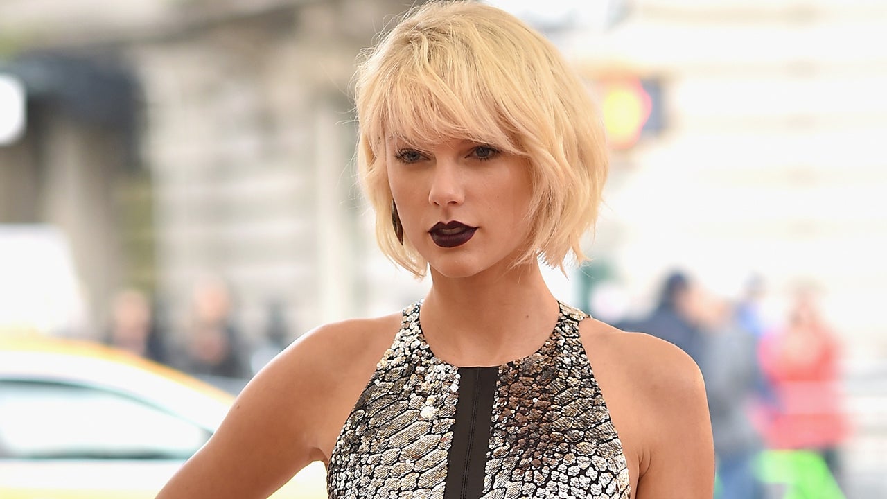 Taylor Swift Rocks Edgy Louis Vuitton Look at Met Gala 2016!, 2016 Met  Gala, Met Gala, Taylor Swift