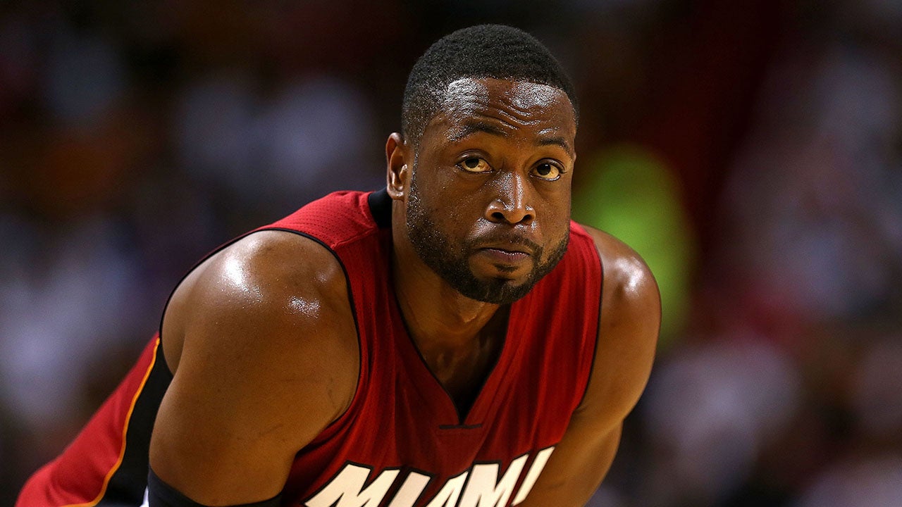 NBA Star Dwyane Wade's Cousin Shot and Killed in Chicago, Donald Trump ...