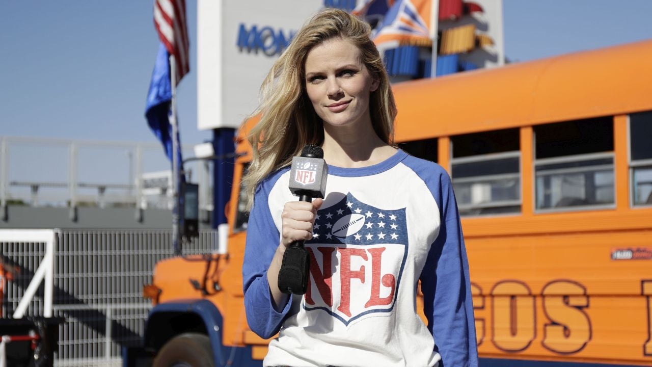 EXCLUSIVE: Brooklyn Decker Plans to Dress Her Baby in NFL Gear to Impress  Chrissy Teigen's Daughter