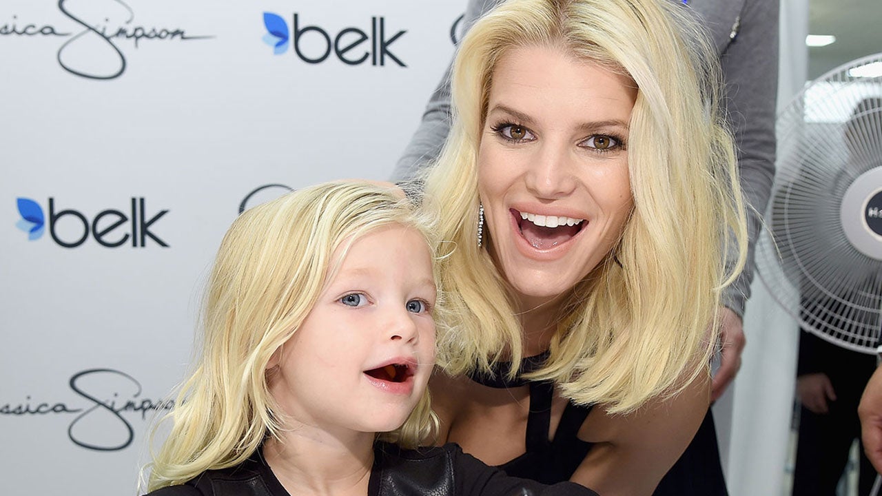 Jessica Simpson Brings Her Lookalike Daughter Maxwell & Dog Penny to  PetSafe Event in LA: Photo 4963084, Jessica Simpson, Maxwell Johnson  Photos