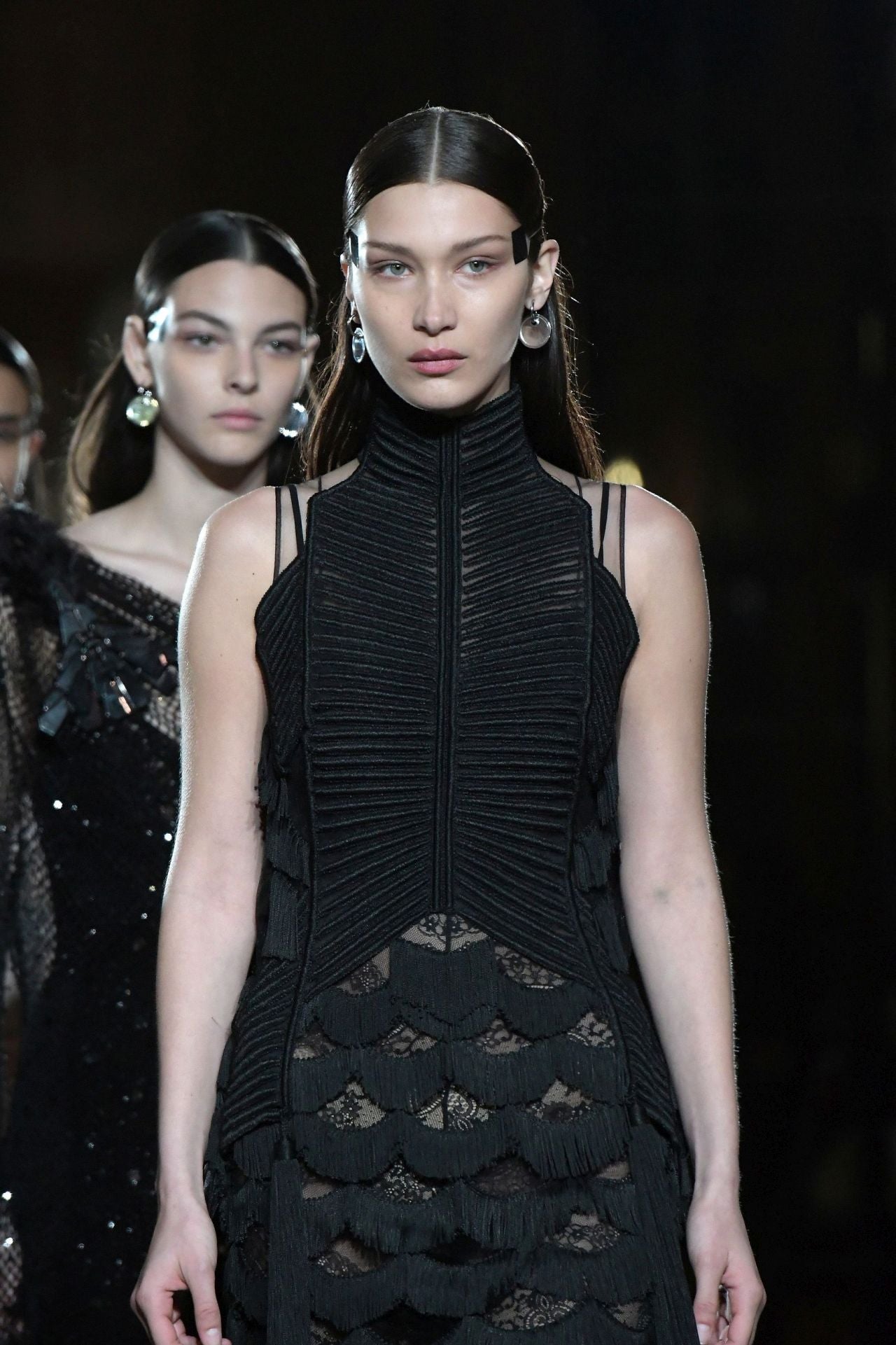 Kendall Jenner and Bella Hadid Slay the Runway at Paris Fashion Week ...