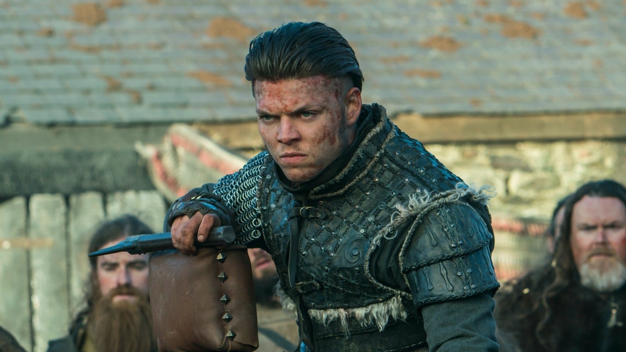 Actor Alex Hogh Andersen Ivar, the Boneless at the German Vikings Con at  the Crown Plaza