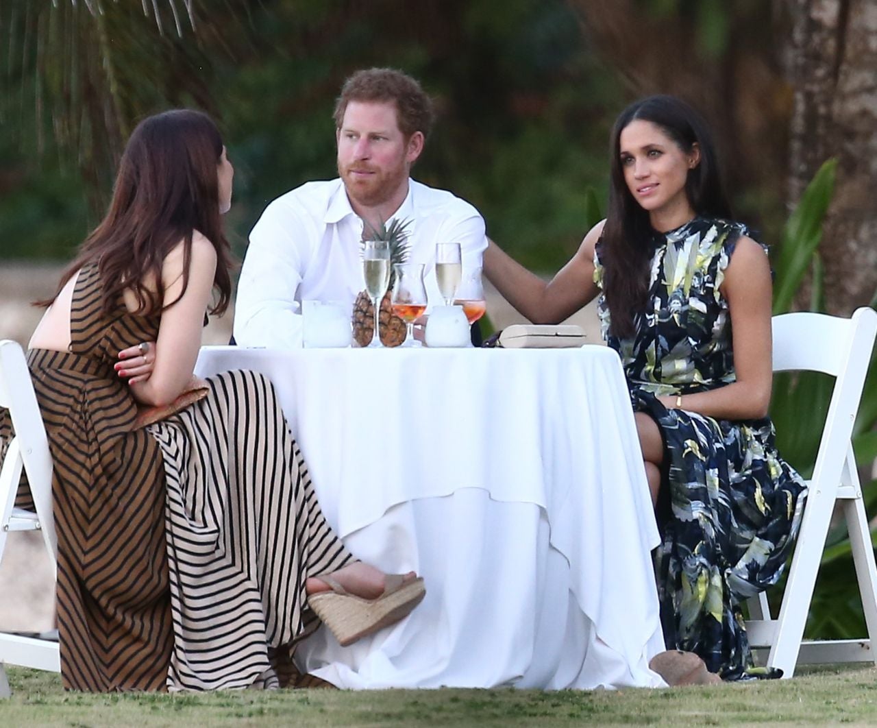 Prince Harry and Meghan Markle Show Adorable PDA at Wedding in Jamaica ...