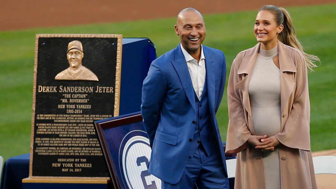 Yankees Legend Mariano Rivera Becomes First Player Elected To Baseball Hall  Of Fame Unanimously - CBS New York