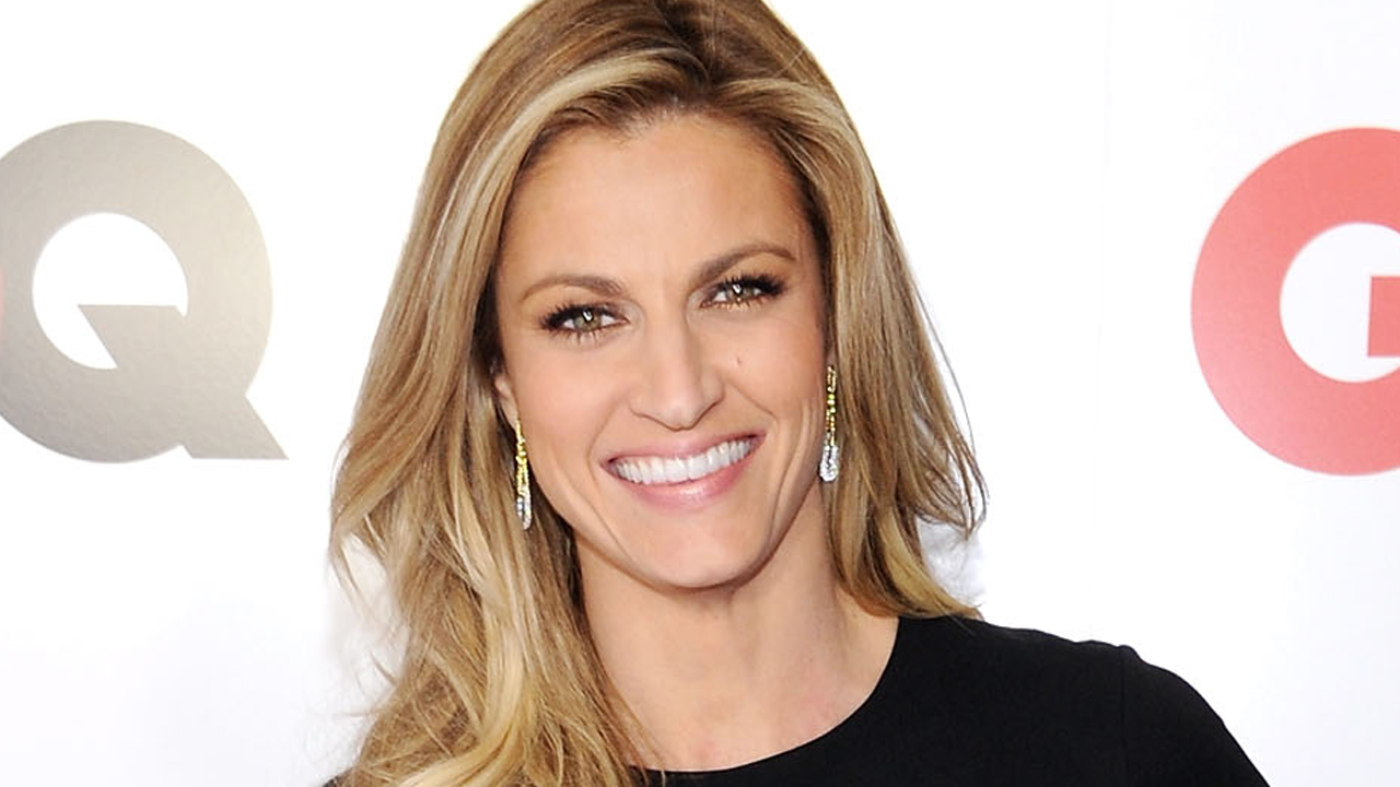 Erin Andrews is Not Worried About Trolls Hating On Her Outfit