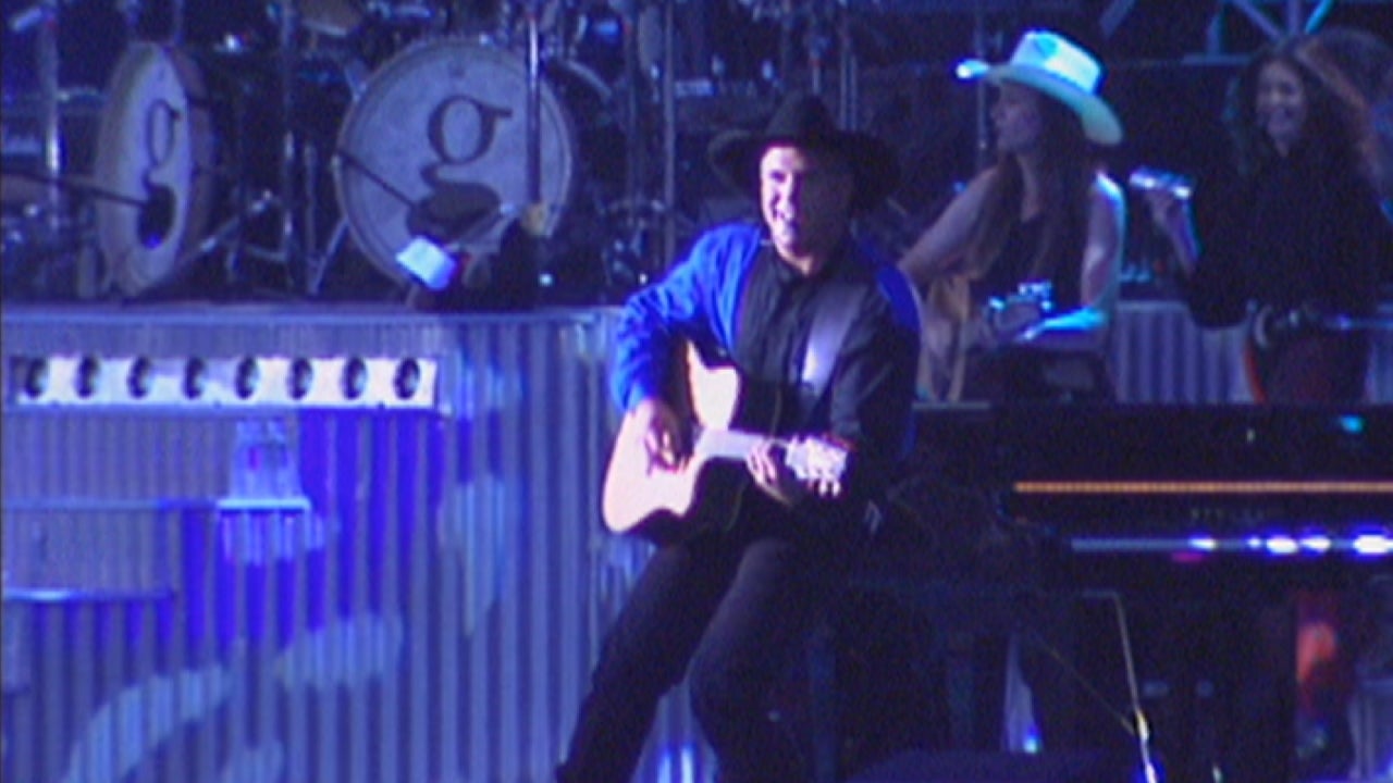 FLASHBACK: 20 Years Ago Today Garth Brooks Made History Central Park