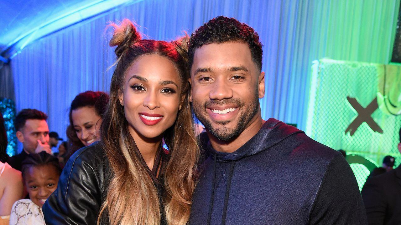 Russell Wilson and Ciara cheering on their Yankees family