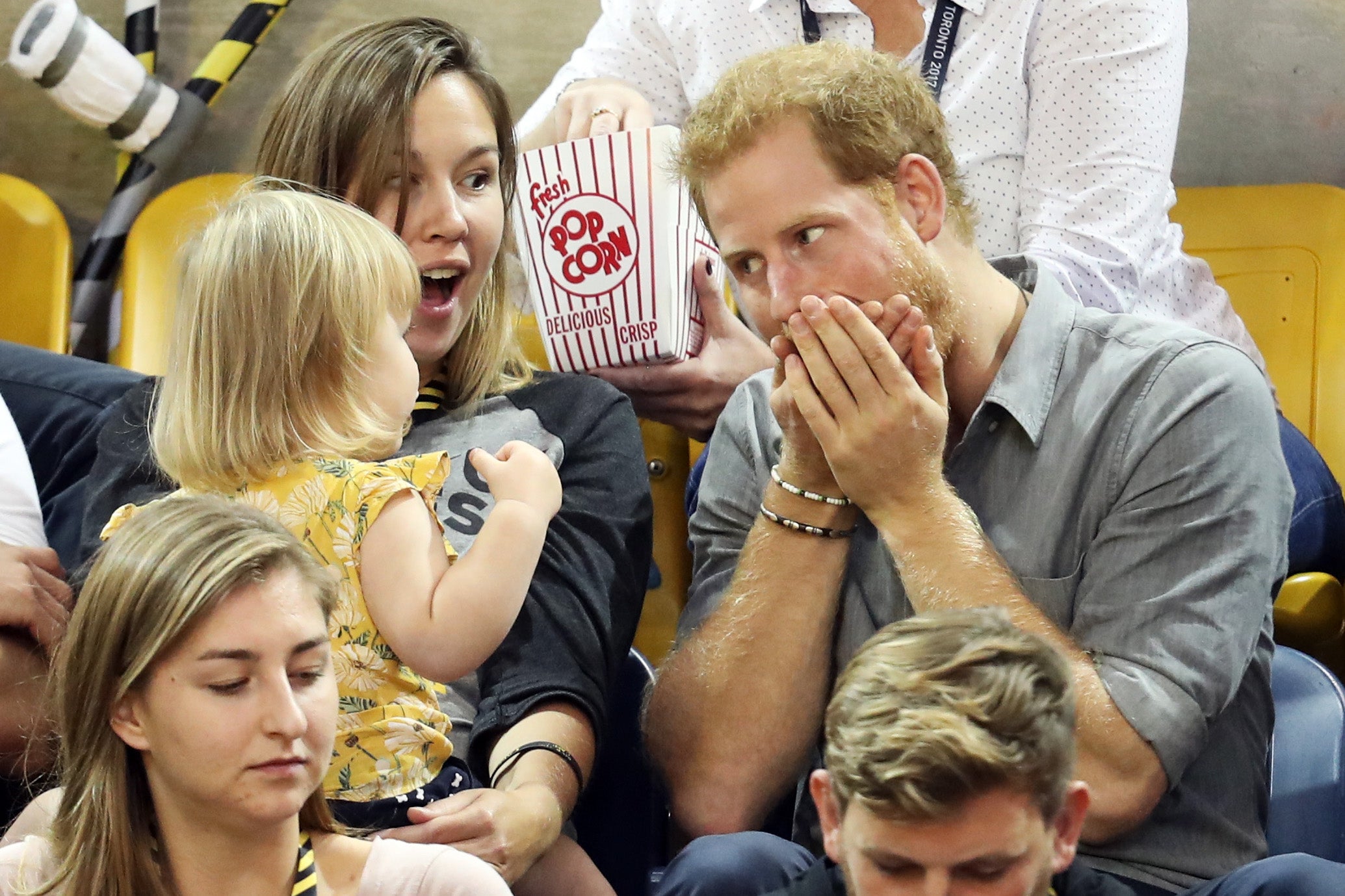 Prince Harry with toddler invictus games 2017