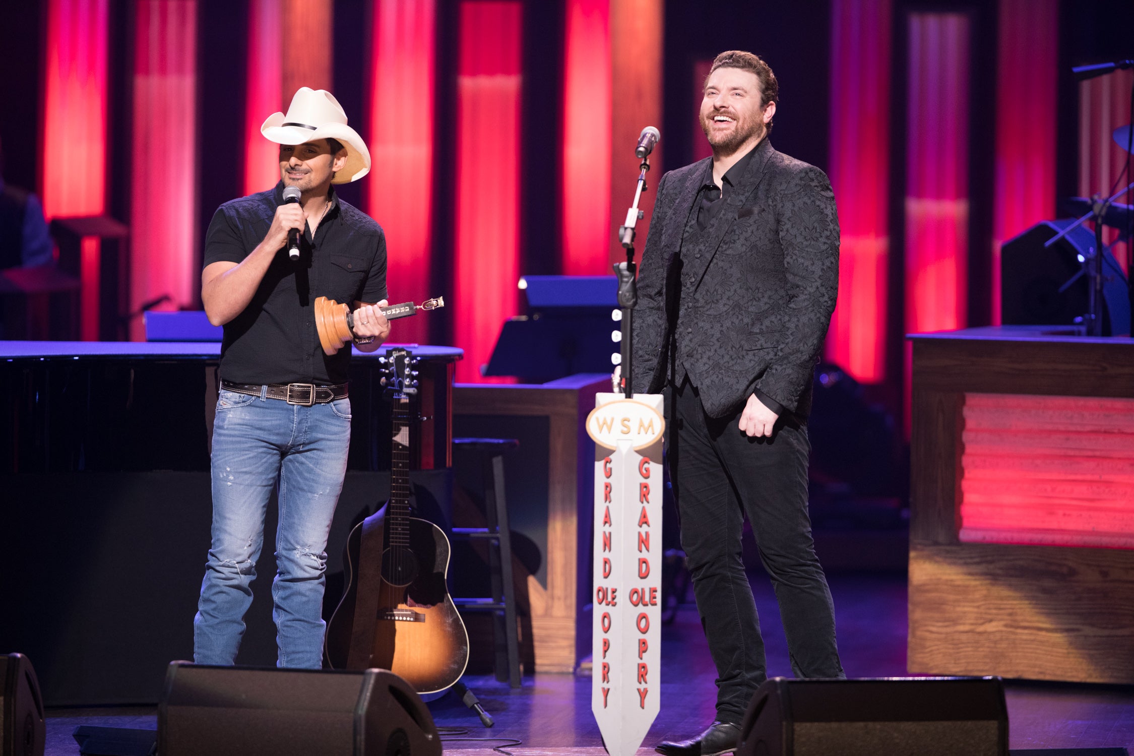 Chris Young Reveals Secrets Behind His 60-Pound Weight Loss - Country Now