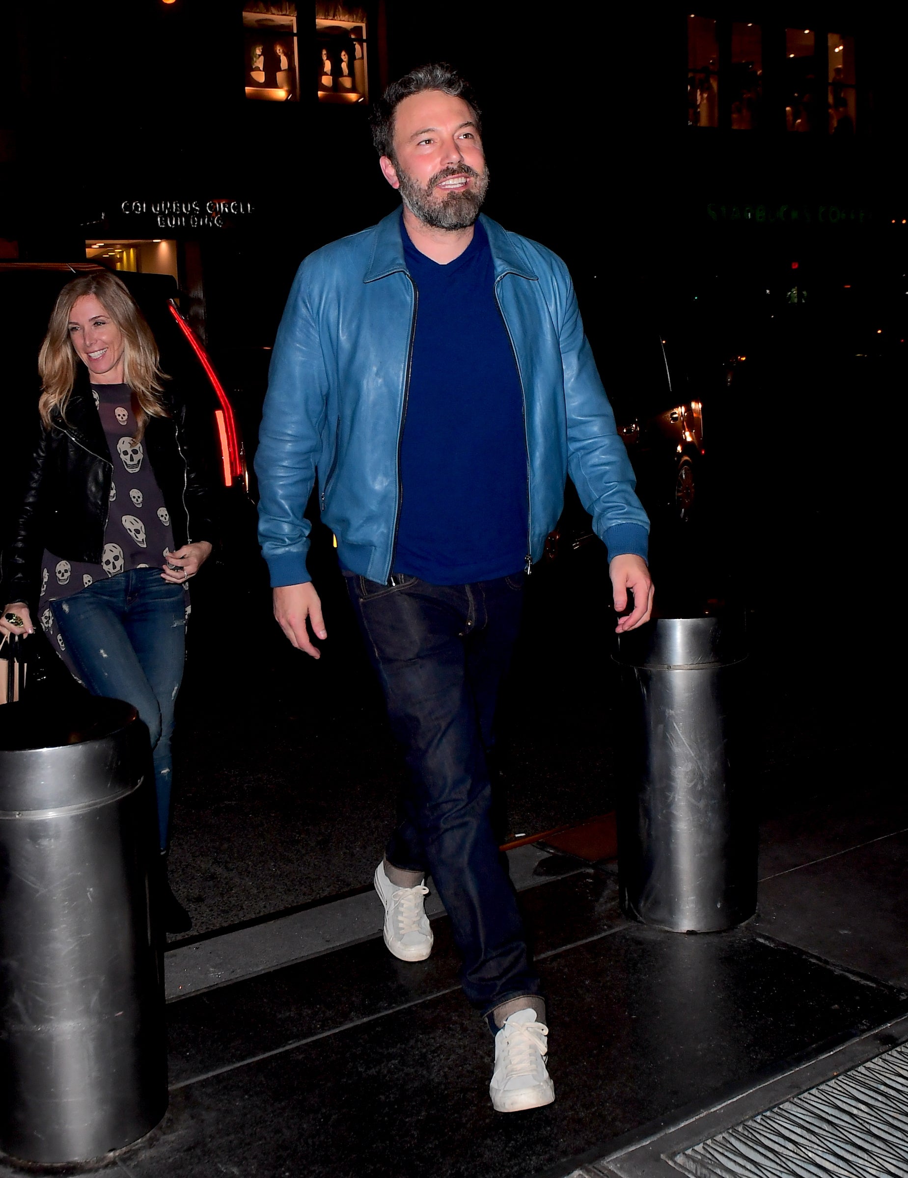Ben Affleck Happily Supports Lindsay Shookus At Snl After Party Pics