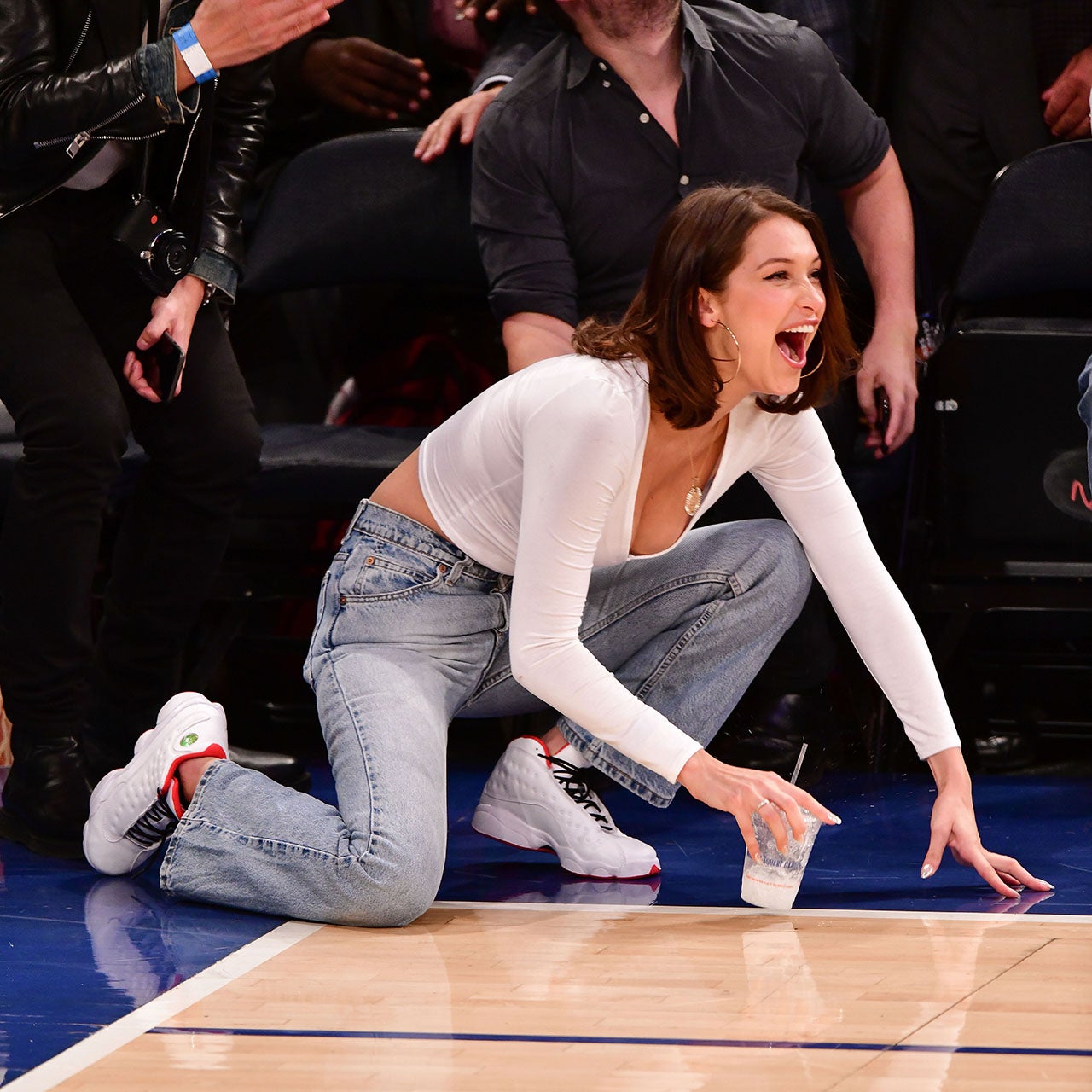 Bella Hadid Knicks Game Outfits and Facial Expressions (Photos)