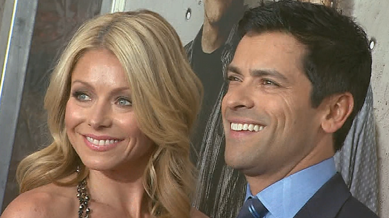 Kelly Ripa Jokingly Asks Husband Mark Consuelos If She Can Get a Breast  Augmentation | Entertainment Tonight