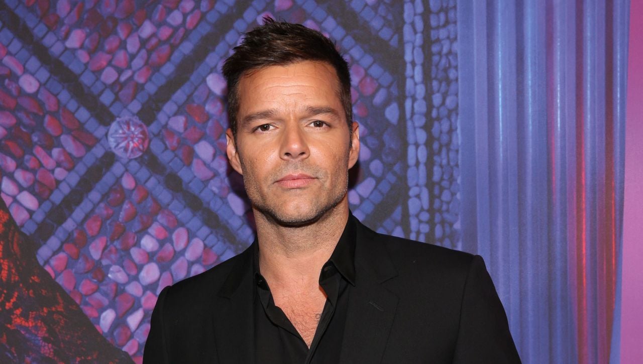 Ricky Martin Reveals Why He Kept His Sexuality a Secret for Decades |  Entertainment Tonight