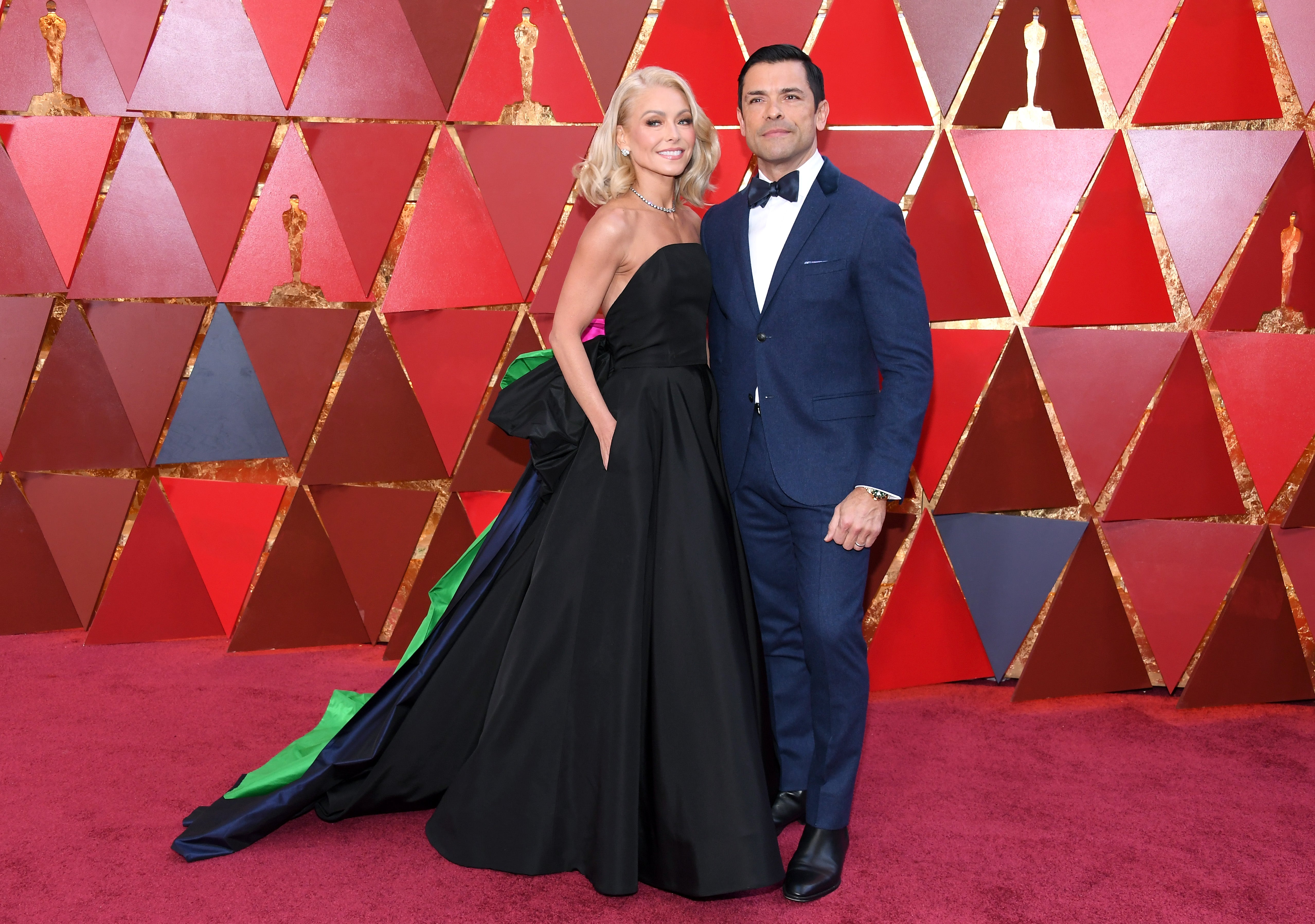 Kelly ripa academy awards 2024 dress