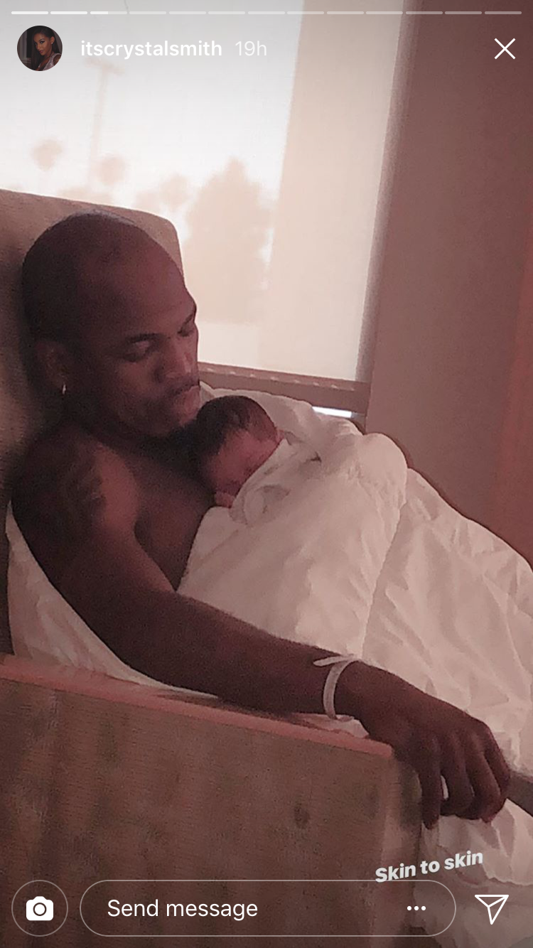 Ne Yo s Wife Crystal Smith Shares Precious First Photos of Newborn