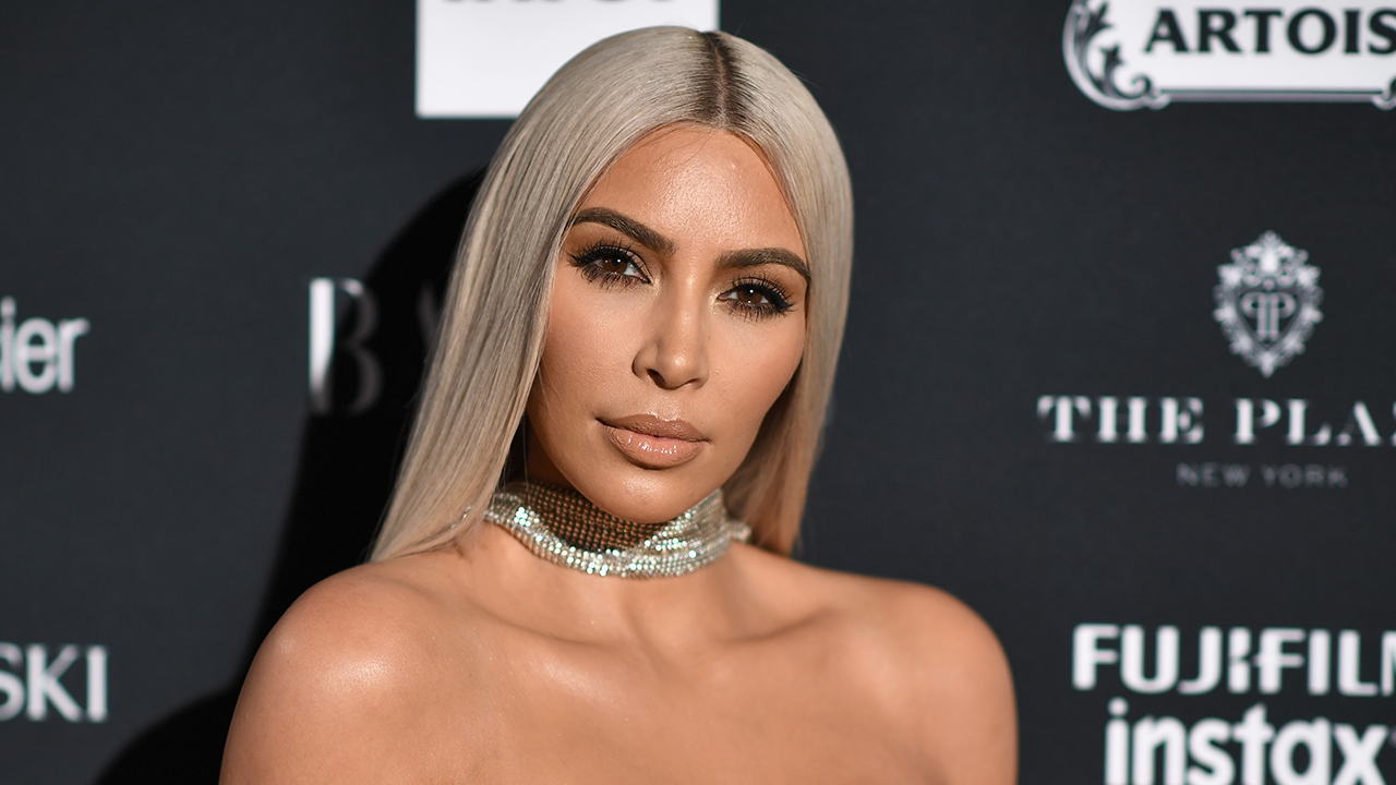 Kim Kardashian Miami November 30, 2021 – Star Style