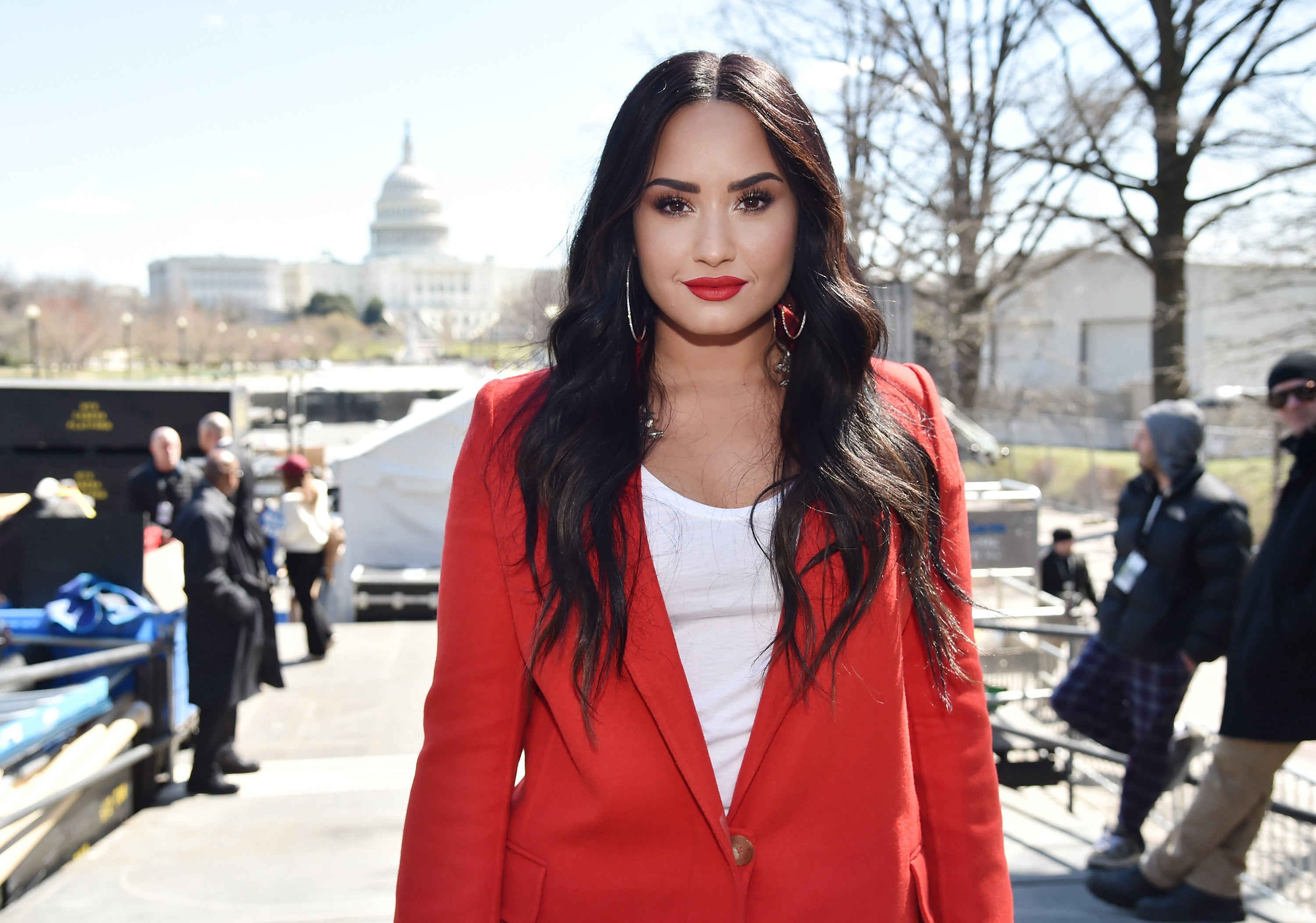 Demi Lovato Calls Out 'Fat Shaming' Ad in Her Instagram Feed