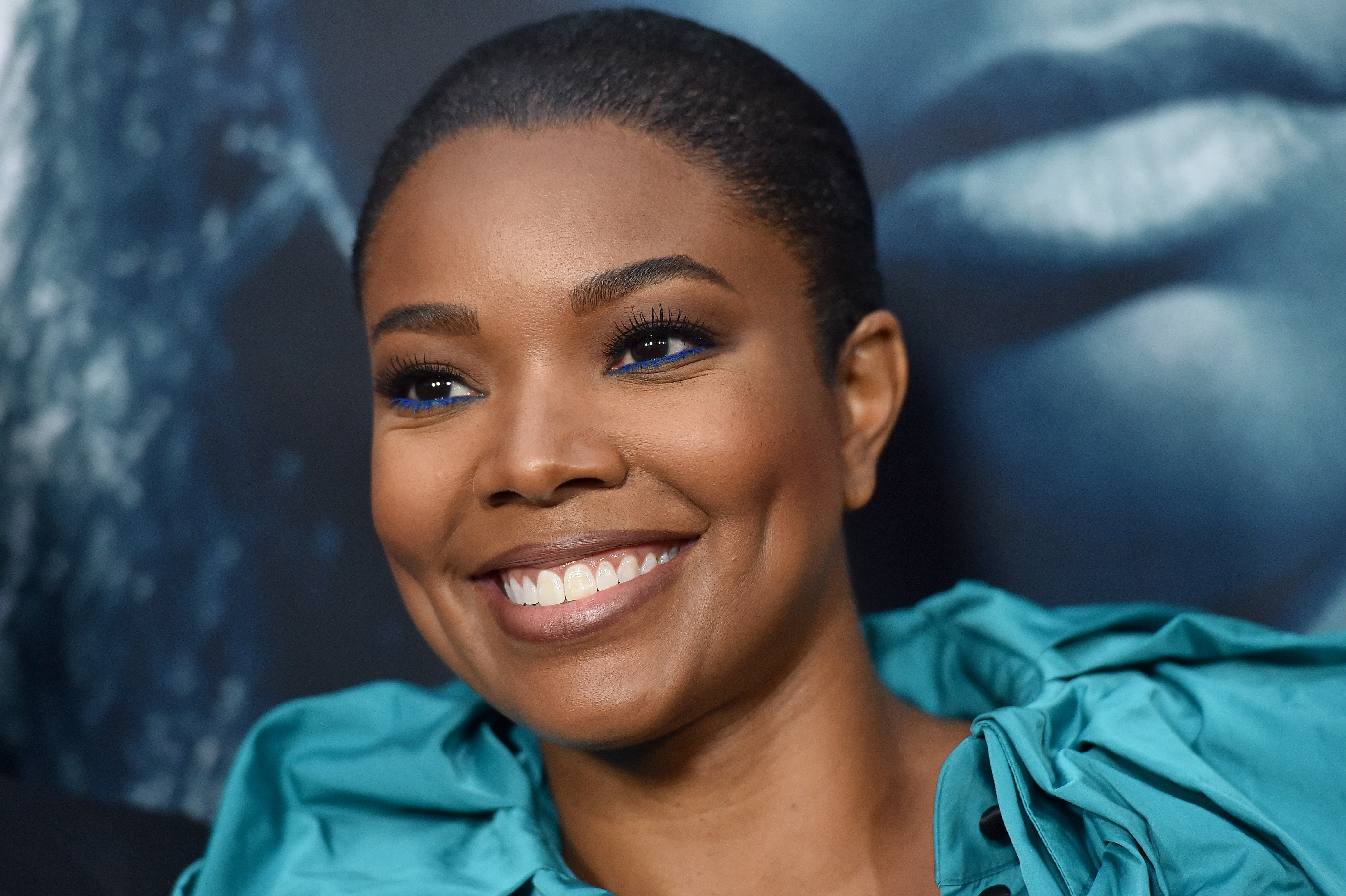 Gabrielle Union Shares Sweet Photo Of Newborn Daughter Khloe Kardashian And Jada Pinkett Smith Comment Entertainment Tonight