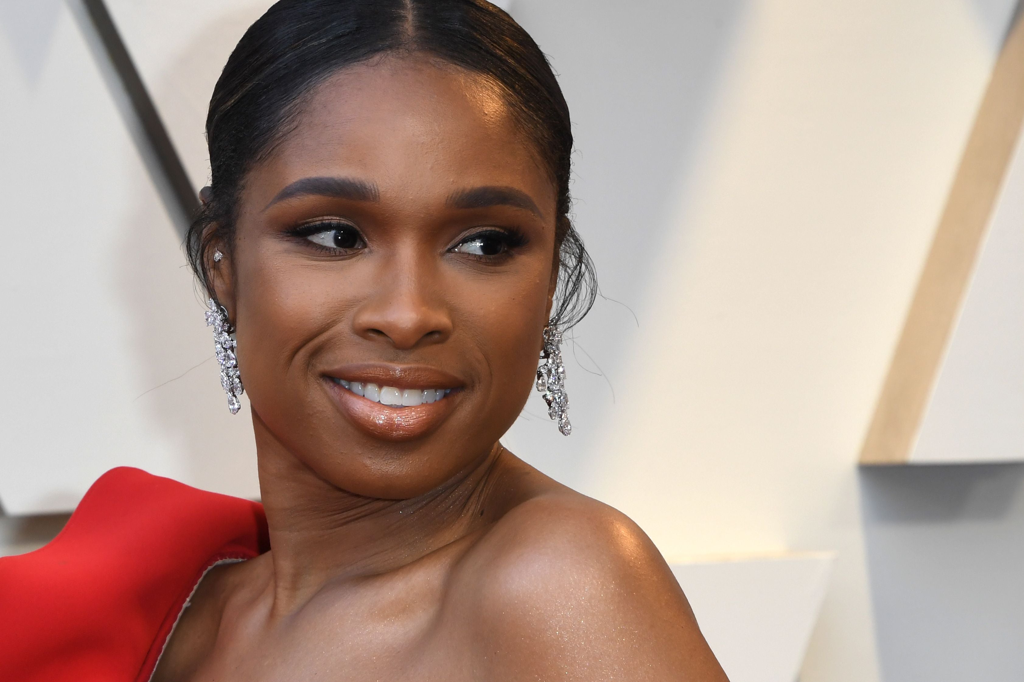 TikToker allegedly finds designer handbag Jennifer Hudson donated to thrift  shop: 'I feel sorry for the individual who sent her this