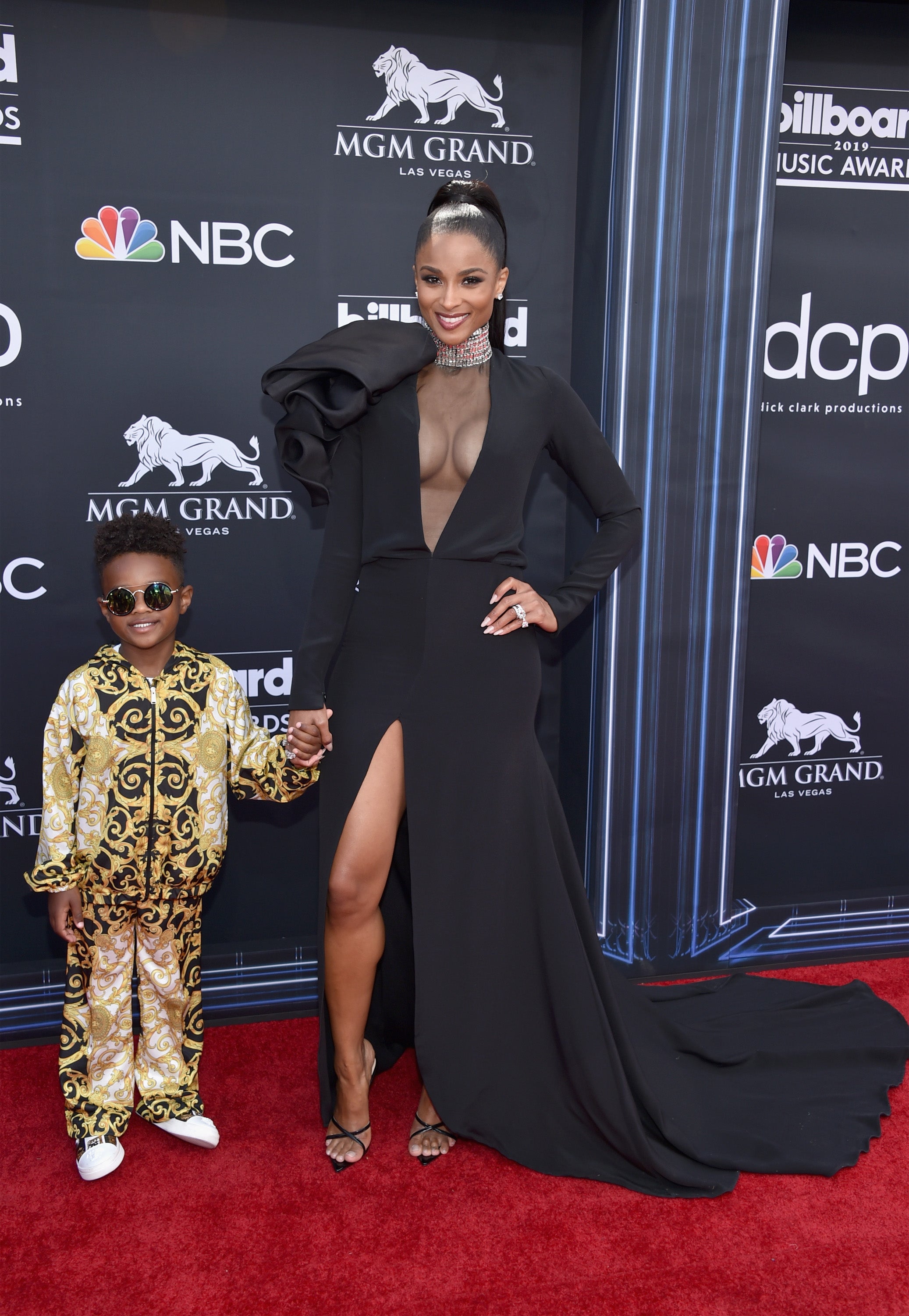 Ciara & Her Son Have Matching Ford Bronco Trucks – Billboard