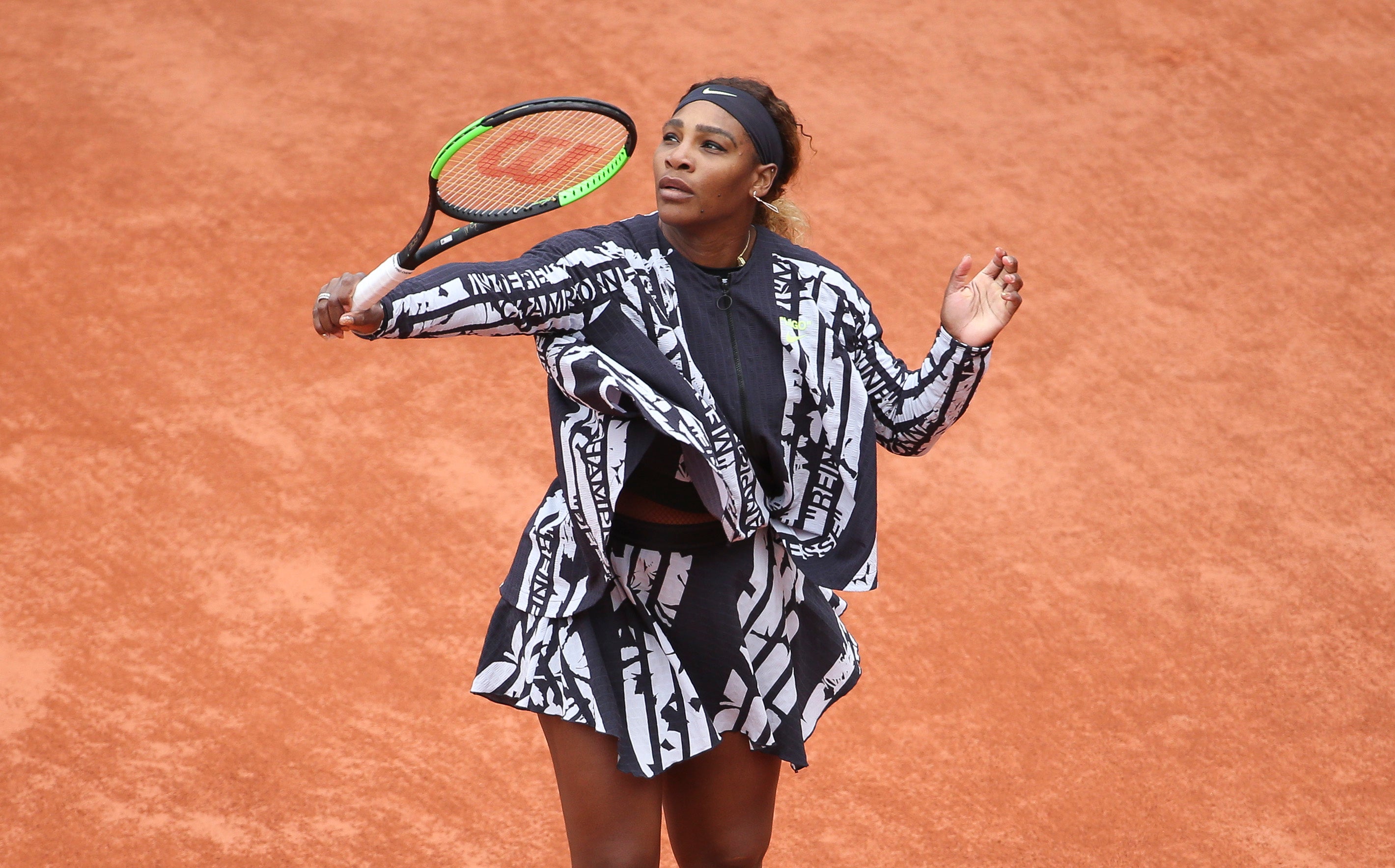 Serena Williams Makes Bold Style Statement at French Open a Year After  Catsuit Drama | Entertainment Tonight