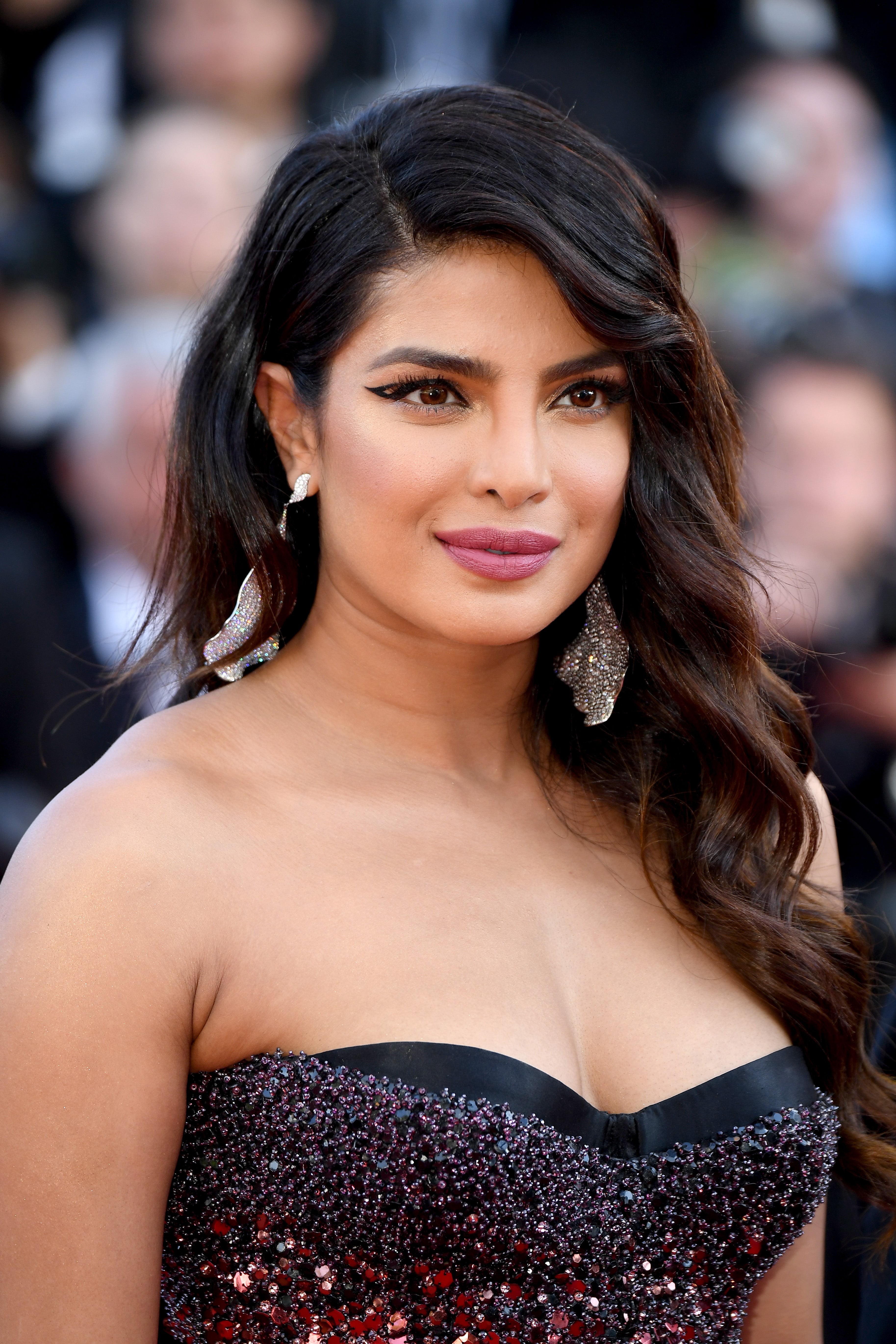 Cannes 2019 red carpet priyanka clearance chopra