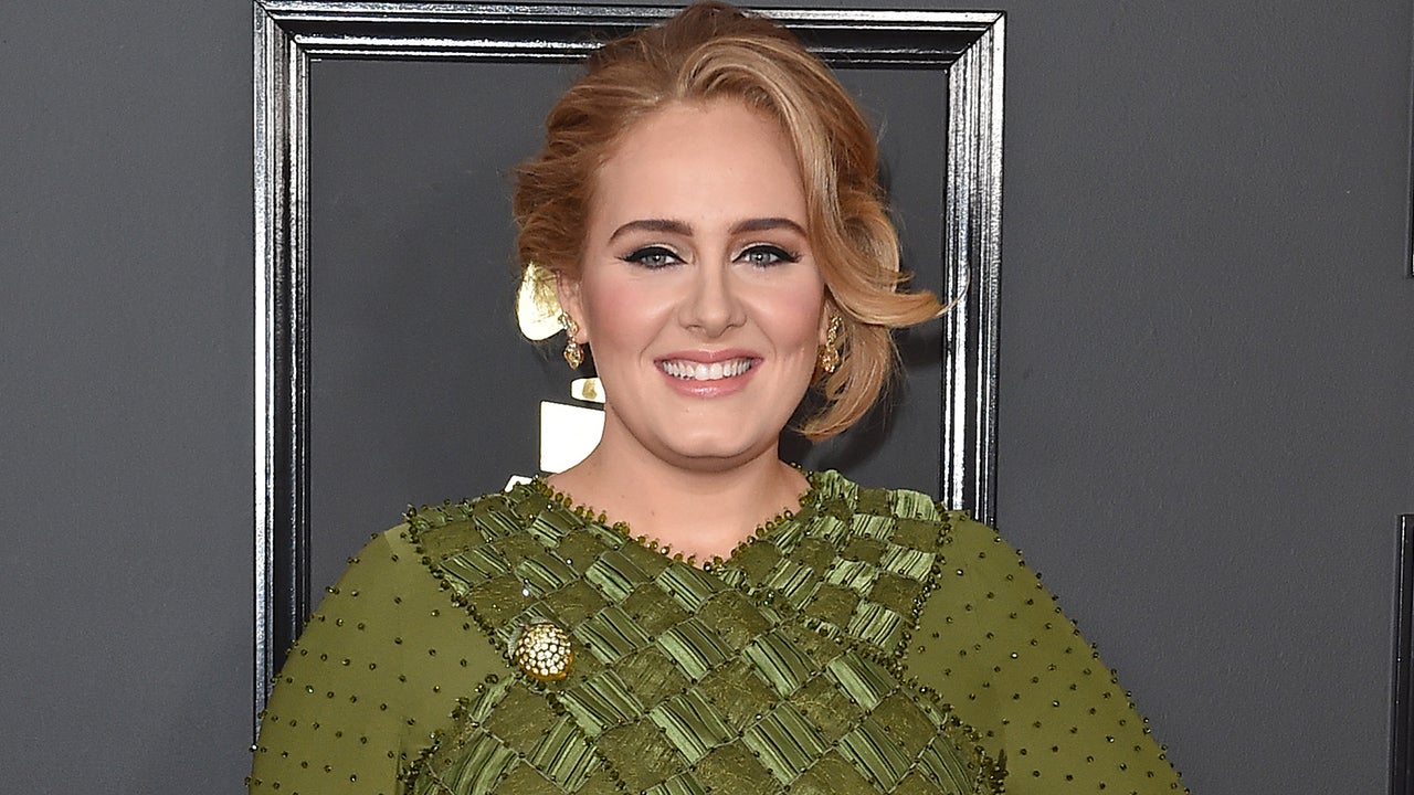 Adele shows off body transformation as she hangs on the beach