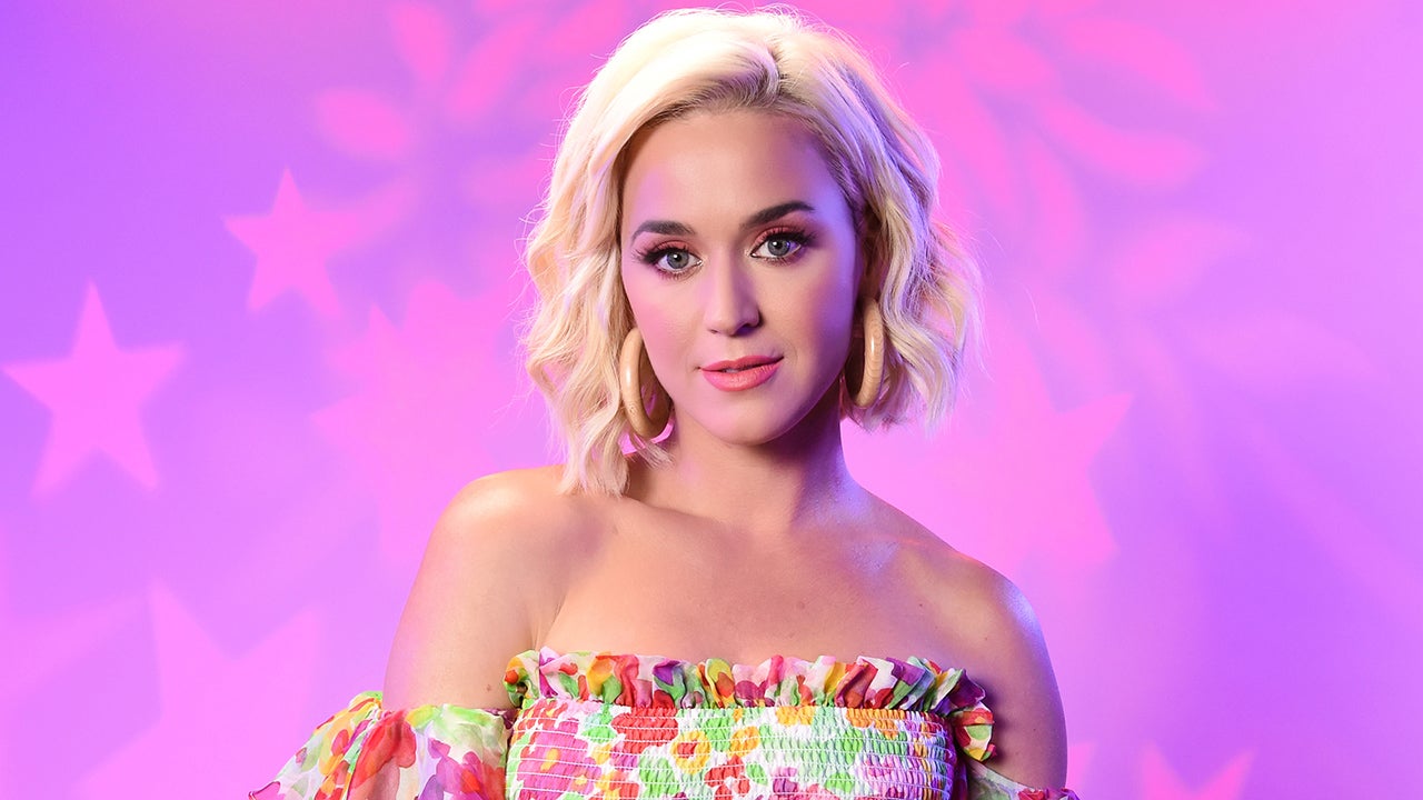 Katy Perry Has Fans Wondering If She S Pregnant In Music Video Tease For Never Worn White Entertainment Tonight - katy perry et the song roblox id