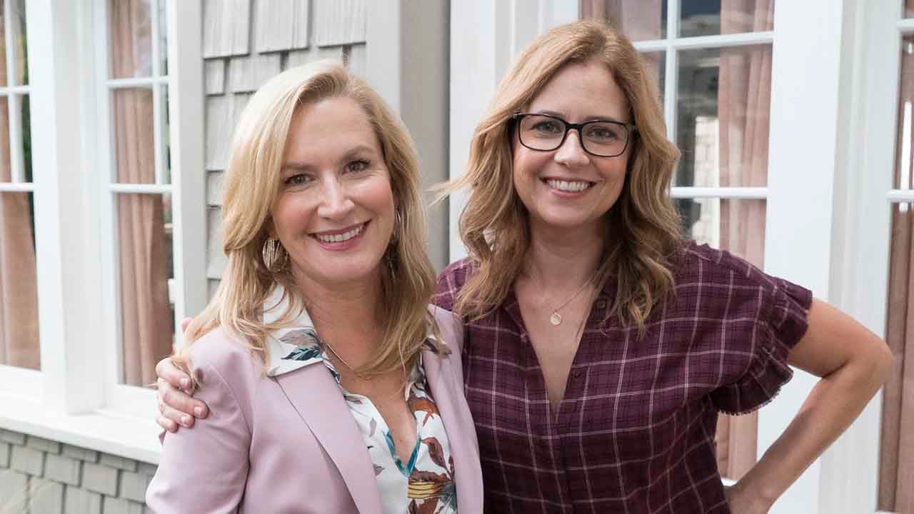 Jenna Fischer and Angela Kinsey Launching 'The Office'-Themed Podcast,  Recapping Every Episode | Entertainment Tonight