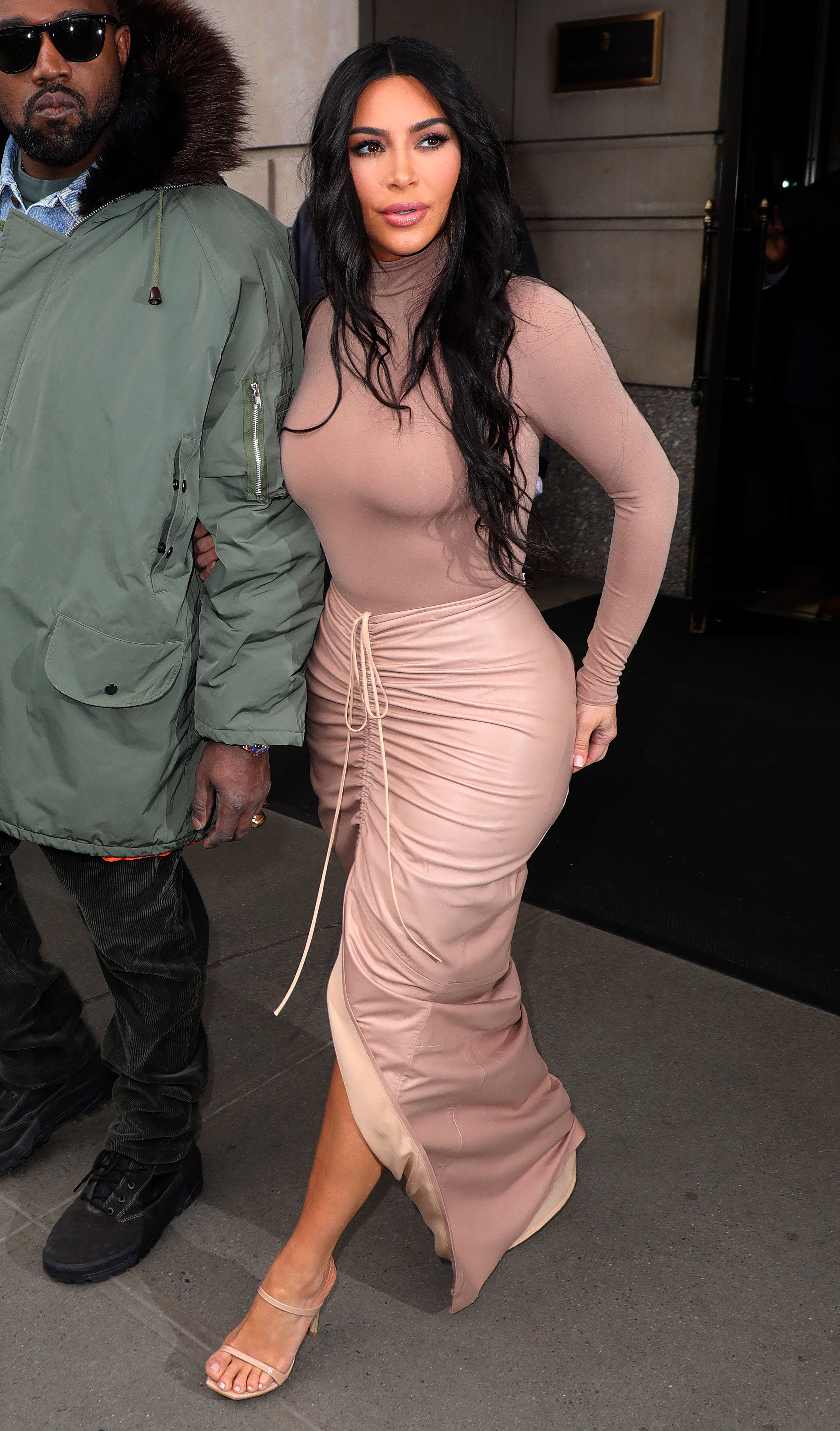 Kim Kardashian Skims Launch Event at Nordstrom February 5, 2020 – Star Style