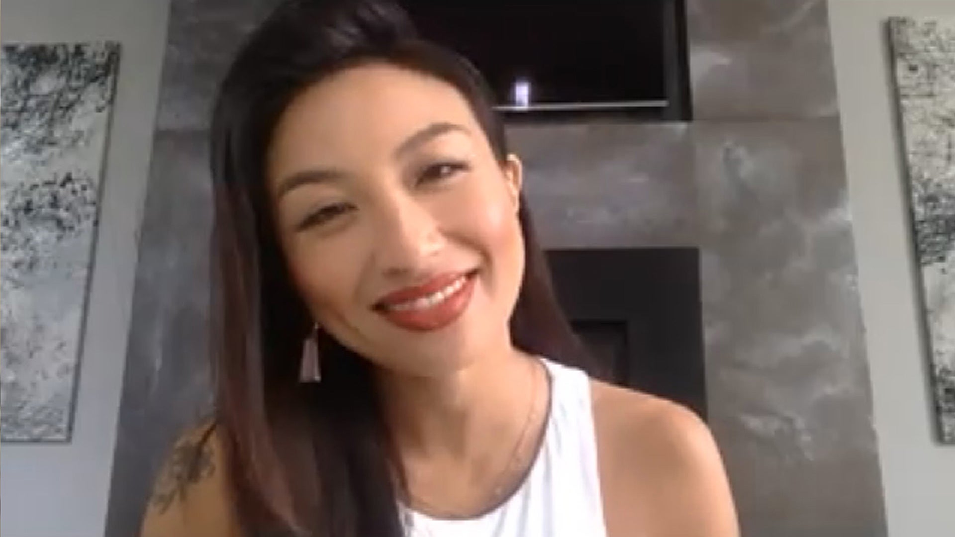 Jeannie Mai React