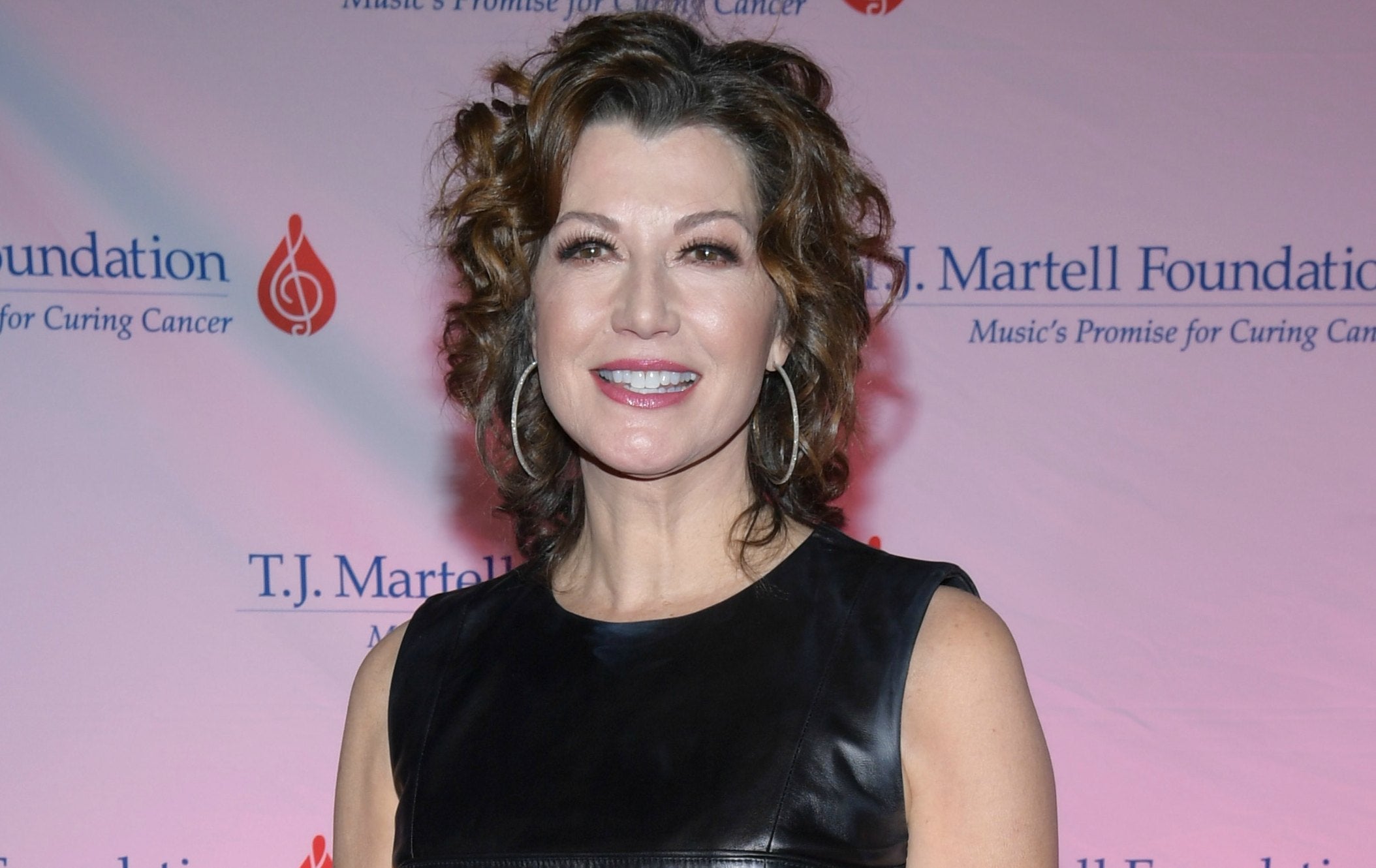 Amy Grant Topless